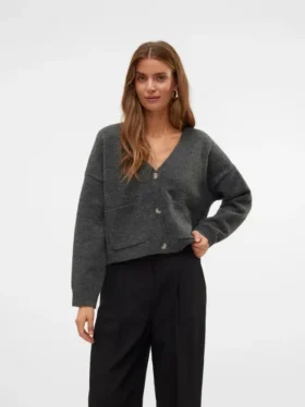 Awgemma Strickjacke aus Strickwaren