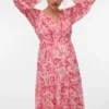 Awmaude Langes Kleid