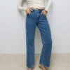 Awrena Jeans mit mittlerer Leibhöhe und weitem Bein