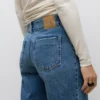 Awrena Jeans mit mittlerer Leibhöhe und weitem Bein