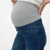 Bootcut-Jeans mit ausgestelltem Schnitt und mittlerer Leibhöhe