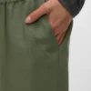 Hose in regulärer Passform