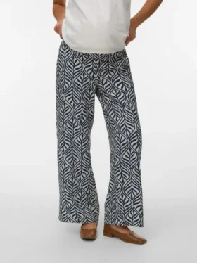 Hose mit weitem Bein