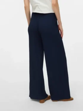 Hose mit weitem Bein