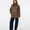 Jacke mit hohem Kragen