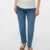 Jeans in gerader Passform