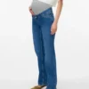 Jeans in gerader Passform