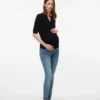 Jeans in schmaler, gerader Passform