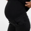 Jeans mit ausgestelltem Schnitt