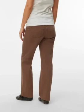 Jeans mit weitem Bein
