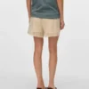 Shorts in regulärer Passform