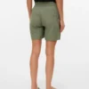Shorts in regulärer Passform