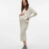 Strickoberteil mit normaler Passform, Rundhalsausschnitt und gerippten Bündchen aus Strickwaren