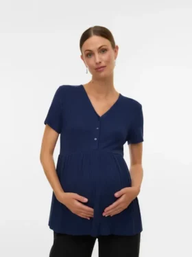 Top mit V-Ausschnitt in Regular-Fit