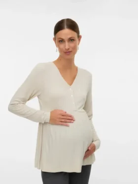 Top mit V-Ausschnitt in Regular-Fit