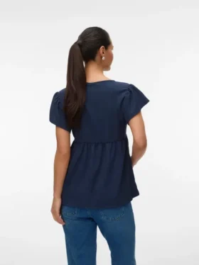 Top mit V-Ausschnitt in Regular-Fit