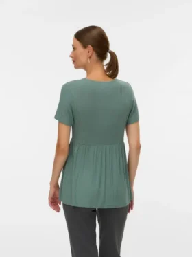 Top mit V-Ausschnitt in Regular-Fit