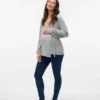 Top mit V-Ausschnitt in Regular-Fit