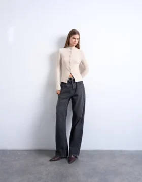 Tsagrete-Strickjacke