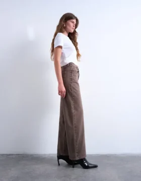 Tscinch Jeans mit niedriger Leibhöhe und weitem Bein