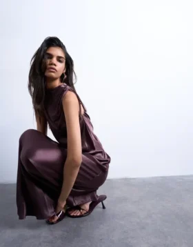 Tsdina Langes Kleid
