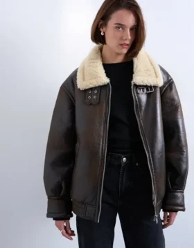 Tsisabel Otw Bomber