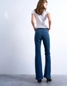 Tsjamie High-Rise-Jeans mit ausgestelltem Schnitt
