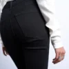 Tsjamie High-Rise-Jeans mit ausgestelltem Schnitt