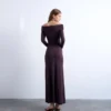 Tsjoy Langes Kleid