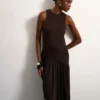 Tsjulie Langes Kleid