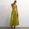 Tsluna Langes Kleid