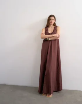 Tsruni Langes Kleid