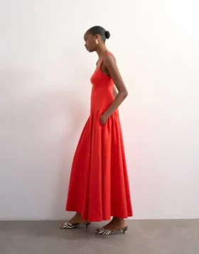 Tsviola Langes Kleid