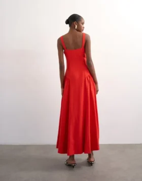 Tsviola Langes Kleid
