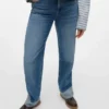 Vmallison Jeans mit mittlerer Leibhöhe und gerader Passform