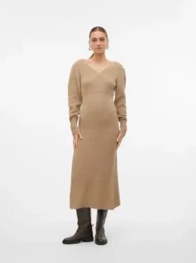 Vmangalina Langes Kleid