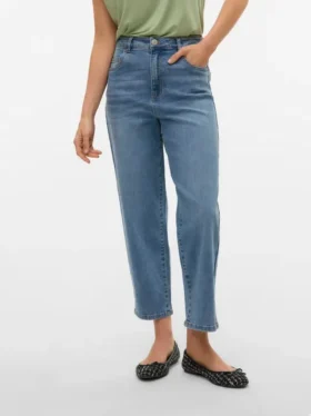 Vmbetty High-Rise-Jeans im Mom-Fit