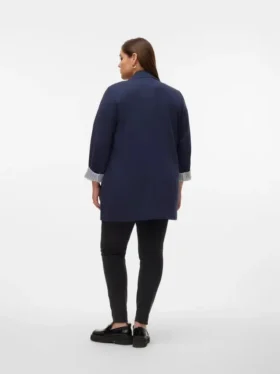 Vmcharuki Blazer