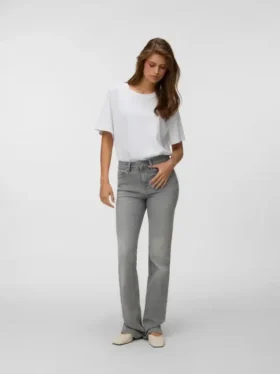 Vmflash Jeans mit mittlerer Leibhöhe und ausgestelltem Schnitt