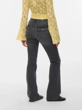 Vmflash Jeans mit mittlerer Leibhöhe und ausgestelltem Schnitt