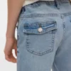 Vmflash Jeans mit mittlerer Leibhöhe und ausgestelltem Schnitt