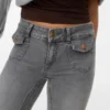 Vmjean Low-Rise-Jeans mit ausgestelltem Schnitt