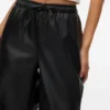 Vmkananda Hose mit niedriger Taille