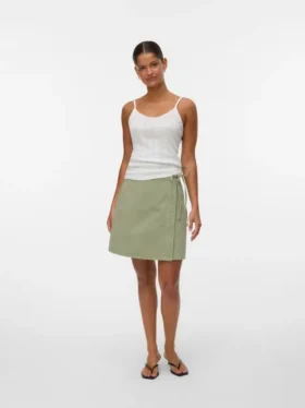 Vmliza kurzer Rock mit mittlerer Taillenhöhe als Shorts