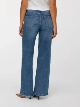 Vmmira Mid Rise Wide Fit – Cropped-Jeans