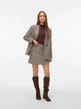 Vmnelly kurzer Rock mit hoher Taille als Shorts
