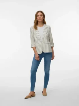 Vmrosie Blazer