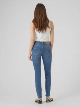 VMSophia Jeans mit hoher Leibhöhe und ausgestelltem Schnitt
