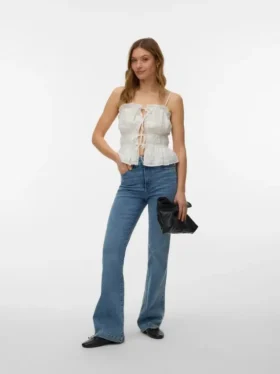 Vmtanna High-Rise-Jeans mit ausgestelltem Schnitt