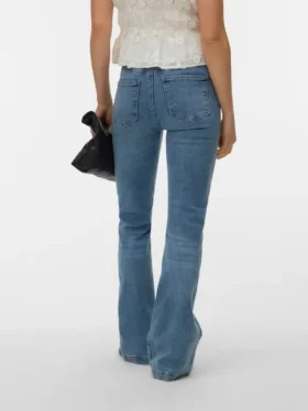 Vmtanna High-Rise-Jeans mit ausgestelltem Schnitt